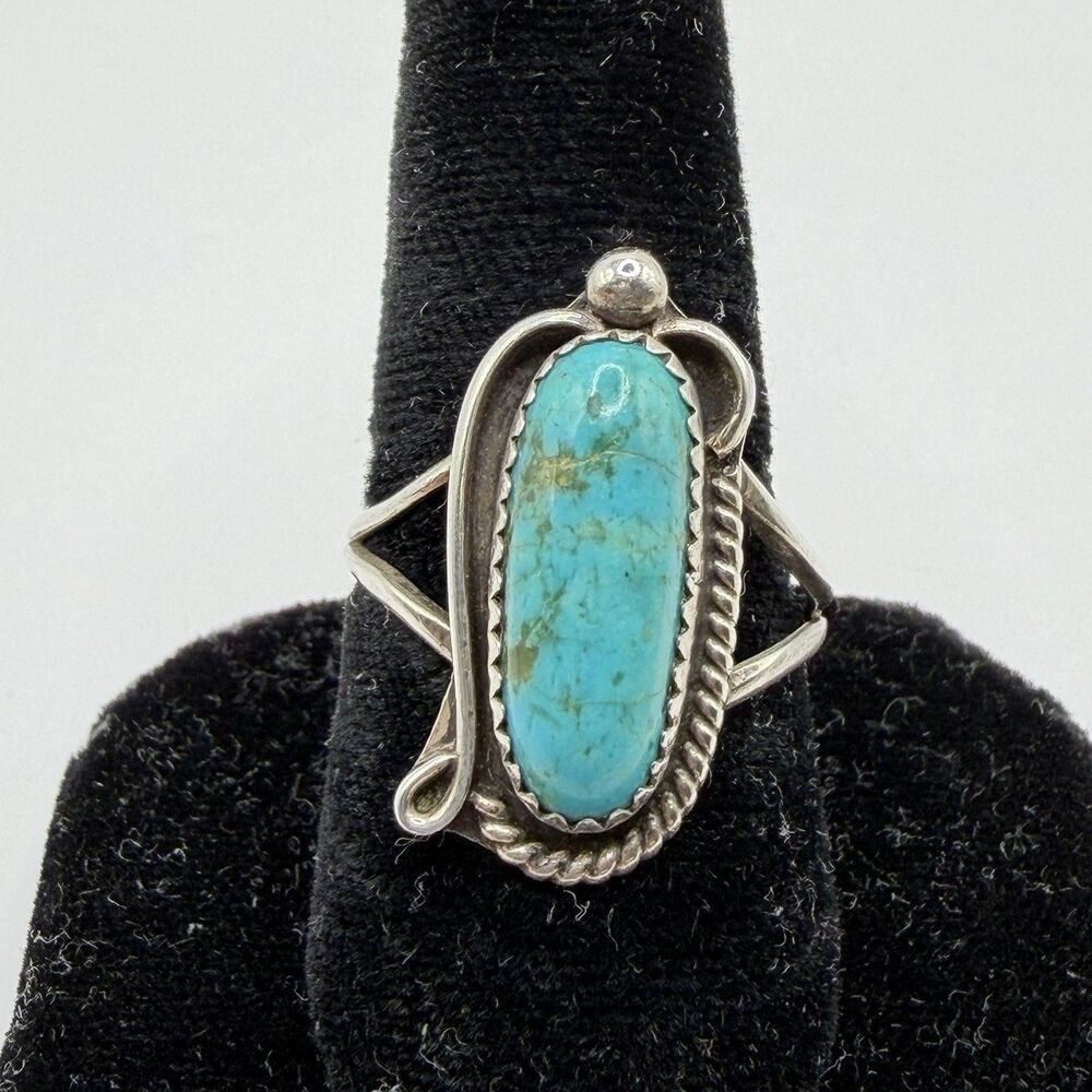 925 Sterling Silver Turquoise Ring Size 9 4.7g Southwestern Oval Cabochon